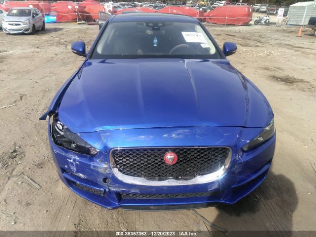 SAJAE4FX9JCP35451 Jaguar Xe 25t Prestige