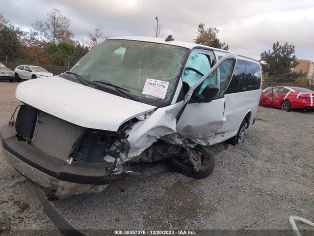Chevrolet Express 2500 Ls 2019 1GAWGEFP1K1363825 Image 2