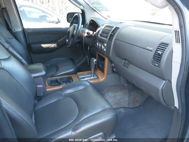 2005 NISSAN PATHFINDER LE/SE/XE VIN: 5N1AR18W85C720060