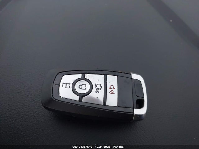 2020 FORD FUSION SE VIN: 3FA6P0HDXLR229177