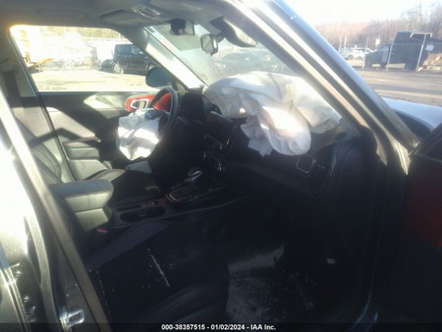 KNDJ53AU1P7884301 KIA Soul Gt-line