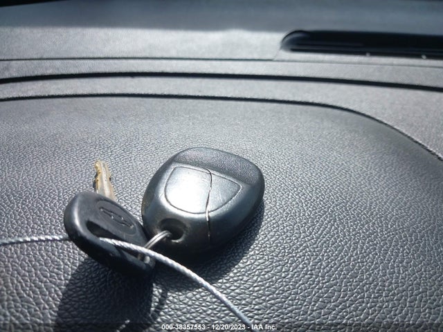 2009 CHEVROLET SILVERADO 1500 LT VIN: 3GCEK23M89G141997