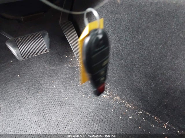 2011 DODGE CHALLENGER VIN: 2B3CJ4DG2BH542869