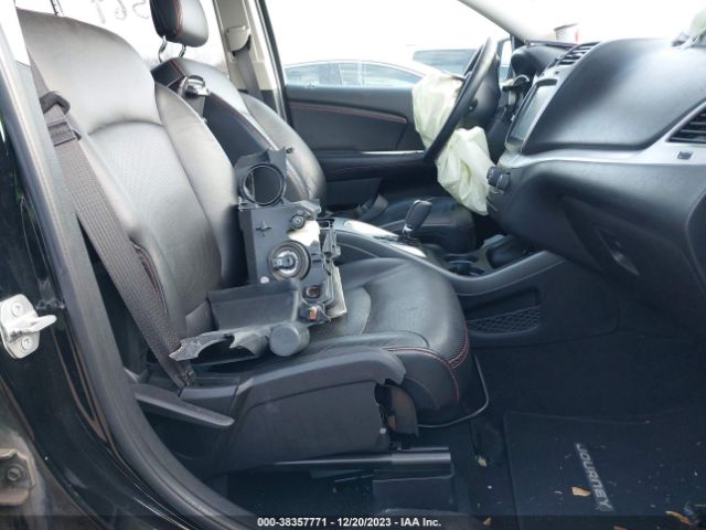 3C4PDCEG9GT107569 Dodge Journey R/t
