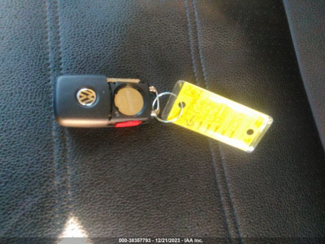 1VWGT7A32HC020426 Volkswagen Passat 1.8t Se