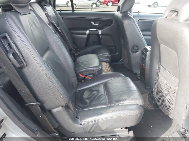 2011 VOLVO XC90 3.2 VIN: YV4952CY5B1597078