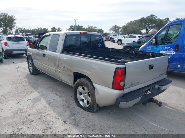 2005 CHEVROLET SILVERADO 1500 LS VIN: 2GCEC19V951232481