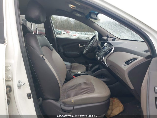 2013 HYUNDAI TUCSON GLS VIN: KM8JU3ACXDU585263