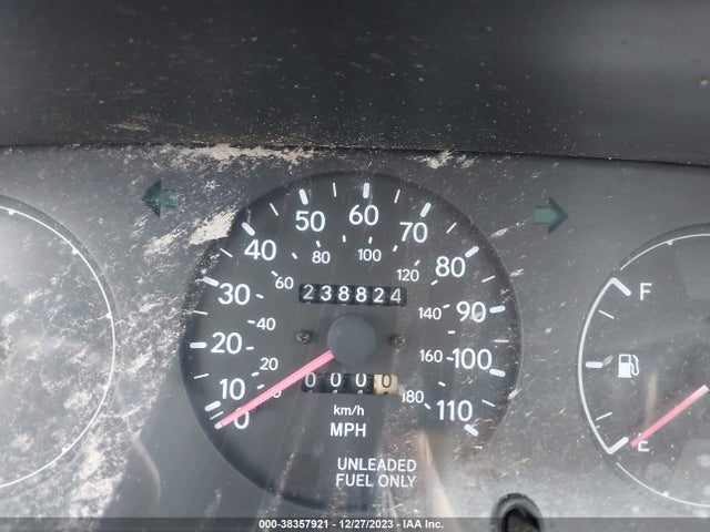 1995 TOYOTA COROLLA LE/DX VIN: 2T1AE09B5SC125420