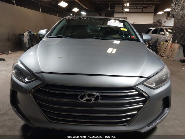 Hyundai ELANTRA SE 2017 5NPD74LF3HH136108 Image 12