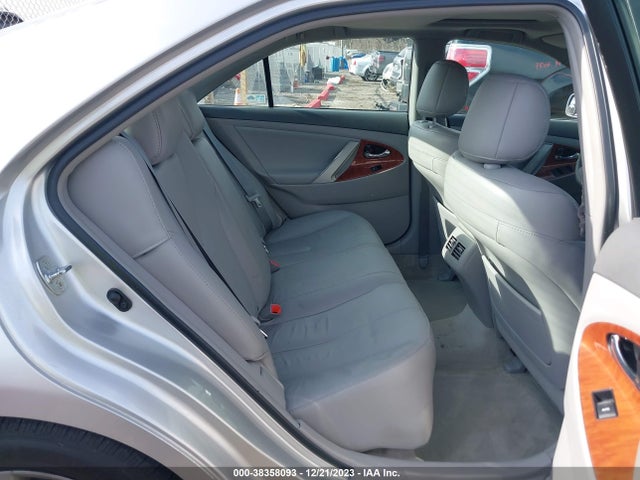 2011 TOYOTA CAMRY XLE VIN: 4T1BF3EK7BU207074