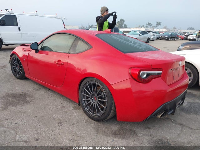 Toyota 86 2018 JF1ZNAA16J9701599 Image 3