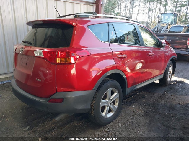 2014 TOYOTA RAV4 XLE VIN: JTMWFREV3EJ022268