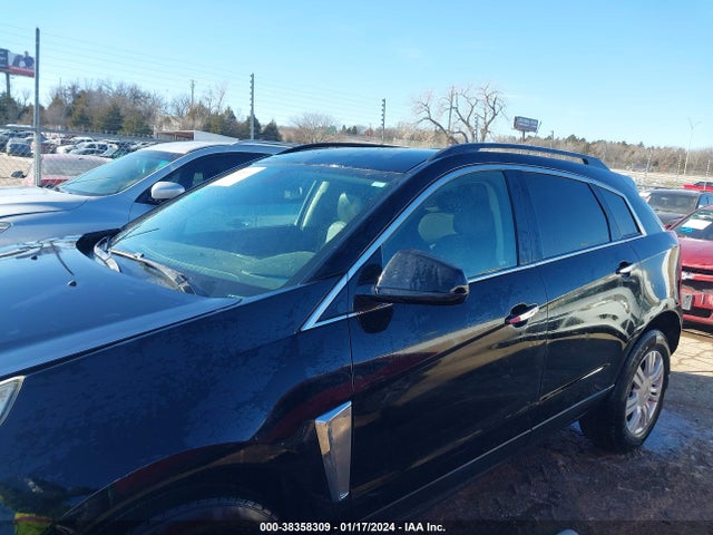 3GYFNAE30GS582618 Cadillac Srx Standard