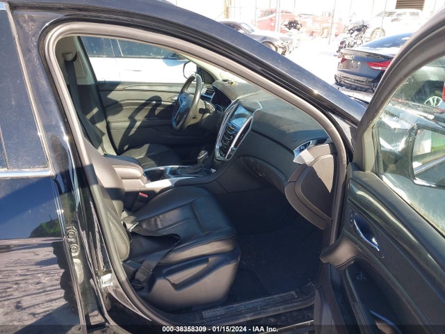 3GYFNAE30GS582618 Cadillac Srx Standard