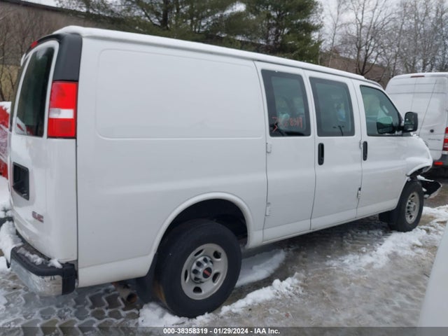 GMC Savana Cargo Rwd 2500 Regular Wheelbase Work Van 2022 1GTW7AF75N1162756 Image 13