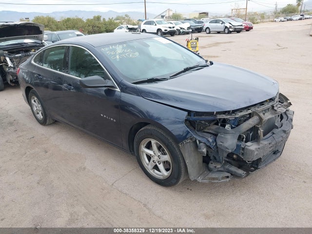 2018 1G1ZB5ST5JF215435 main image