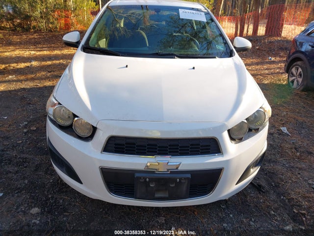 Chevrolet Sonic Ls Auto 2014 1G1JA6SH0E4121840 Image 6
