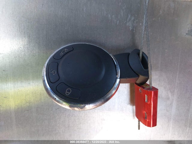 2012 MINI COOPER WMWSU3C58CT543604 Photo 10