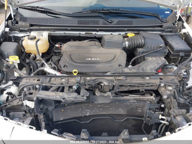 Chrysler Pacifica Limited 2017 2C4RC1GG7HR505123 Image 10