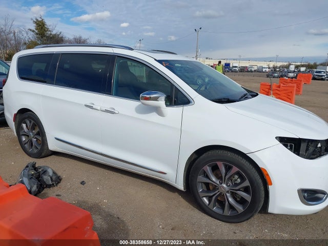Chrysler Pacifica Limited 2017 2C4RC1GG7HR505123 Image 13