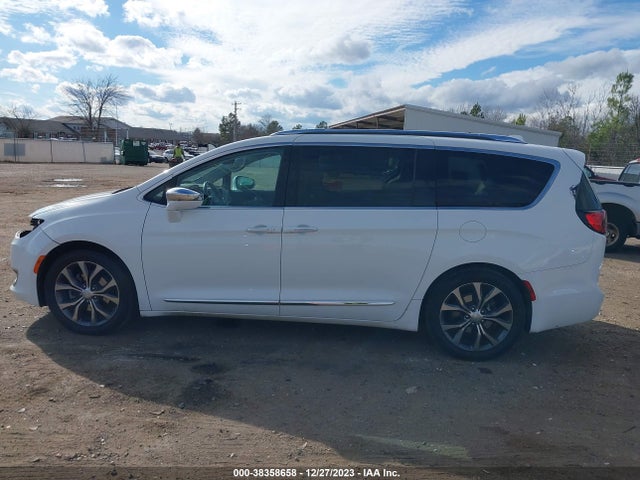 Chrysler Pacifica Limited 2017 2C4RC1GG7HR505123 Image 14