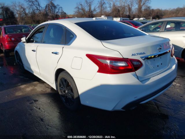 1N4AL3AP3JC197938 Nissan Altima 2.5 Sl