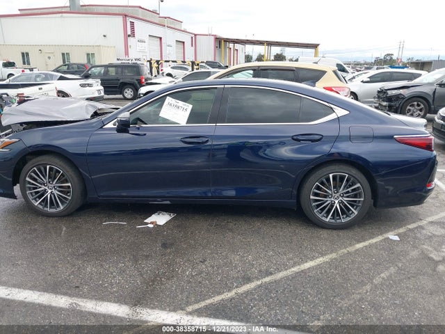 58ADZ1B10PU147459 Lexus ES 350