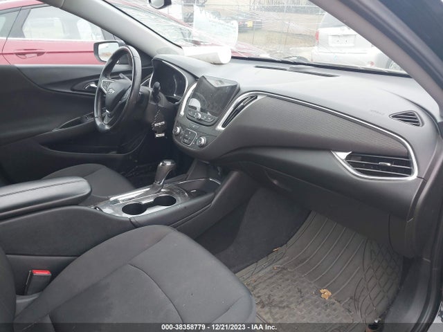 Chevrolet MALIBU LT 2018 1G1ZD5ST0JF227468 Image 5