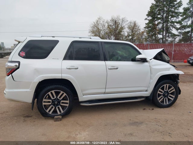 Toyota 4runner Limited 2014 JTEBU5JR9E5152050 Image 14