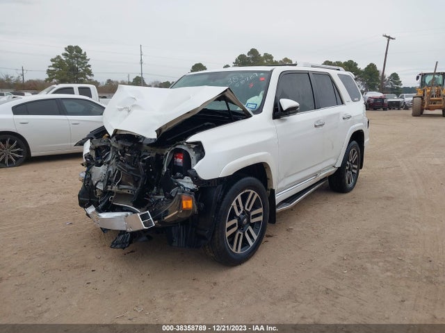 Toyota 4runner Limited 2014 JTEBU5JR9E5152050 Image 2