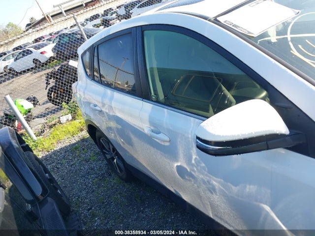 Toyota Rav4 Xle 2018 JTMWFREVXJD113367 Image 14