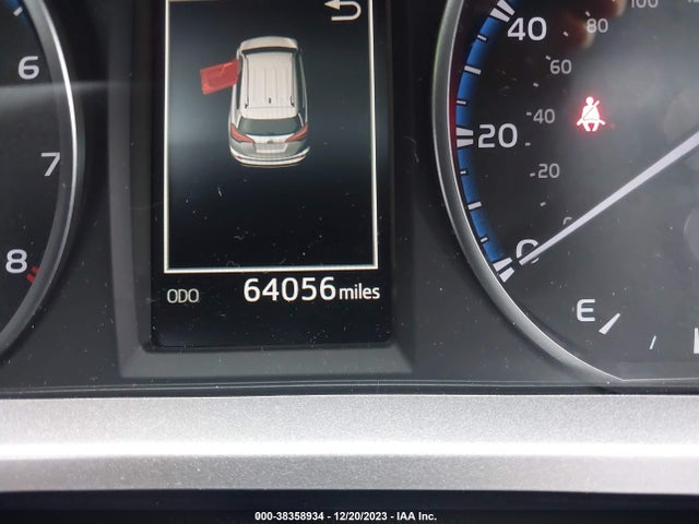 Toyota Rav4 Xle 2018 JTMWFREVXJD113367 Image 16