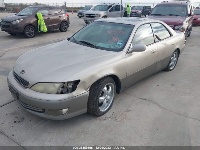 2000 LEXUS ES 300 VIN: JT8BF28G1Y0283569