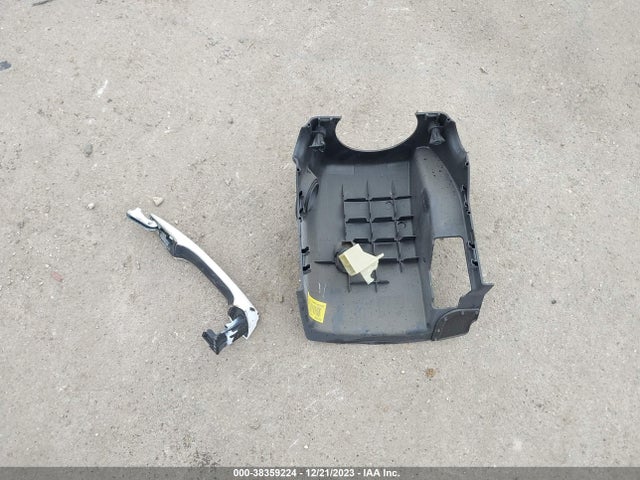 2013 HYUNDAI ELANTRA GLS VIN: 5NPDH4AE0DH306054