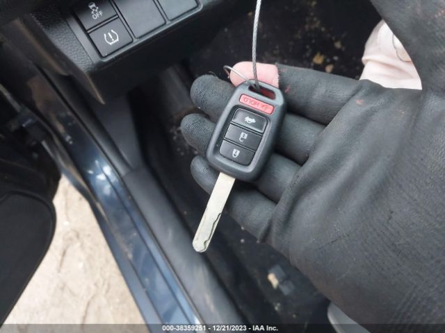2HGFC2F5XJH595776 Honda Civic Lx