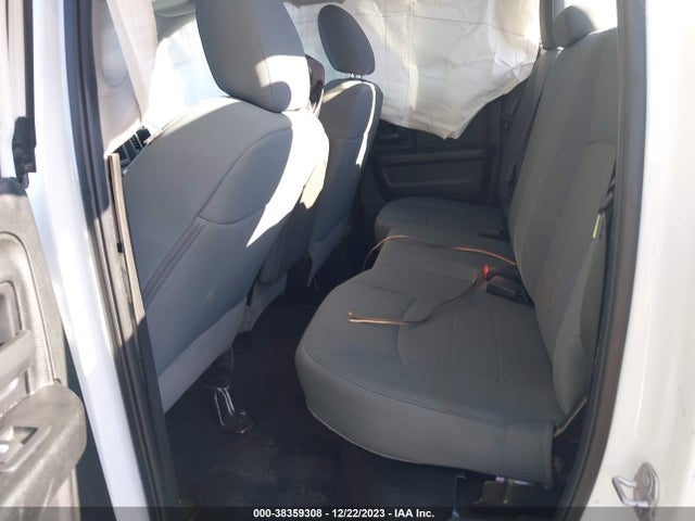 RAM 1500 Express Quad Cab 4x2 6'4 Box 2018 1C6RR6FG0JS341741 Image 8