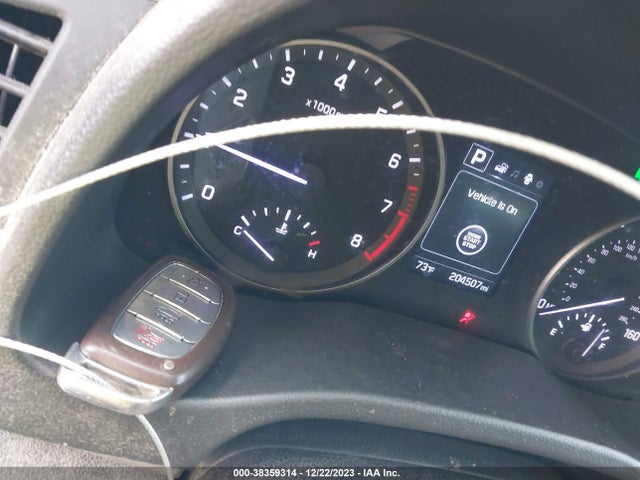 Hyundai Elantra Value Edition 2018 5NPD84LF0JH322191 Image 11