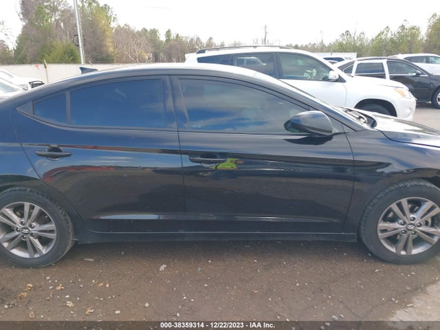 Hyundai Elantra Value Edition 2018 5NPD84LF0JH322191 Image 14