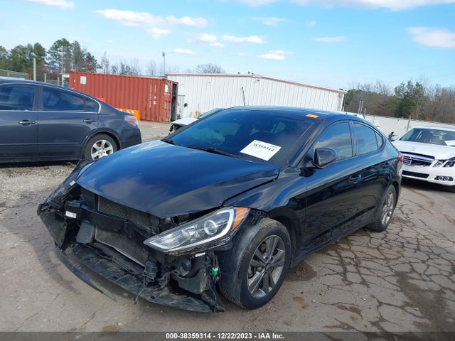 Hyundai Elantra Value Edition 2018 5NPD84LF0JH322191 Image 2