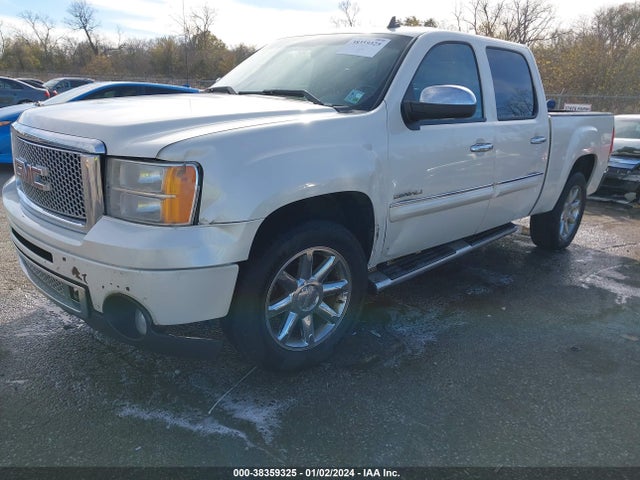 2013 GMC SIERRA 1500 DENALI VIN: 3GTP1XE26DG196560