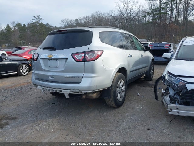 Chevrolet Traverse Ls 2015 1GNKRFED4FJ213055 Image 4