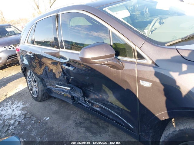1GYKNERS0HZ168900 Cadillac Xt5 Premium Luxury