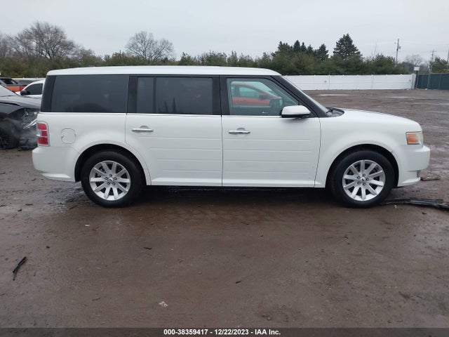 2009 FORD FLEX SEL VIN: 2FMEK62C49BA24383