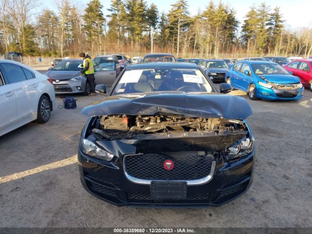 SAJAK4FX5JCP34824 Jaguar Xe 25t Prestige