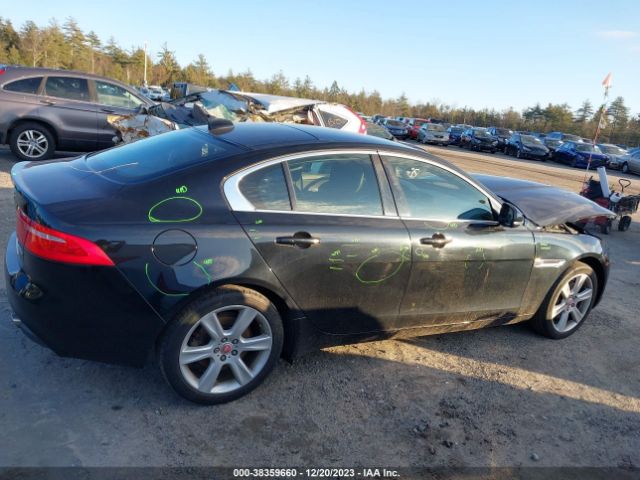 SAJAK4FX5JCP34824 Jaguar Xe 25t Prestige