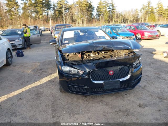 SAJAK4FX5JCP34824 Jaguar Xe 25t Prestige