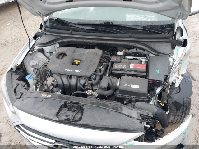 Hyundai ELANTRA SE 2017 5NPD74LF2HH104430 Image 10