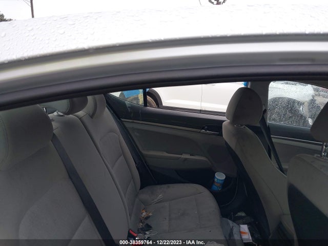 Hyundai ELANTRA SE 2017 5NPD74LF2HH104430 Image 8