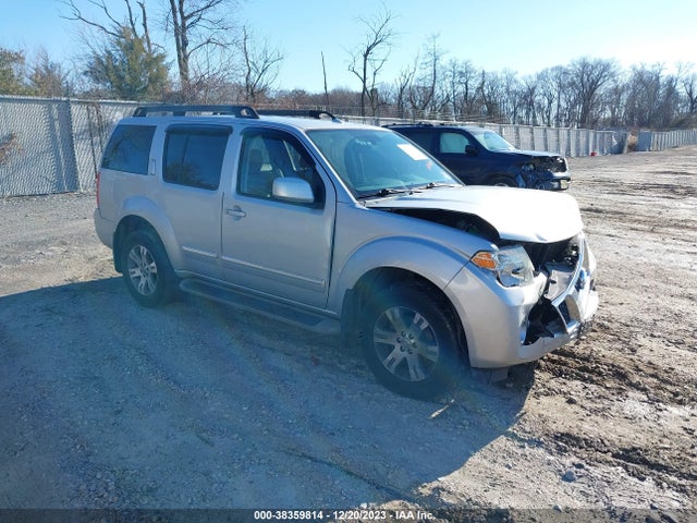2011 NISSAN PATHFINDER SILVER VIN: 5N1AR1NB0BC630561